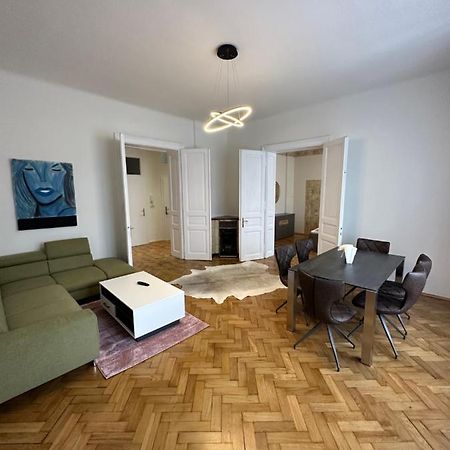 Artliving Apartment-Top 3 Self Check-In Graz Esterno foto