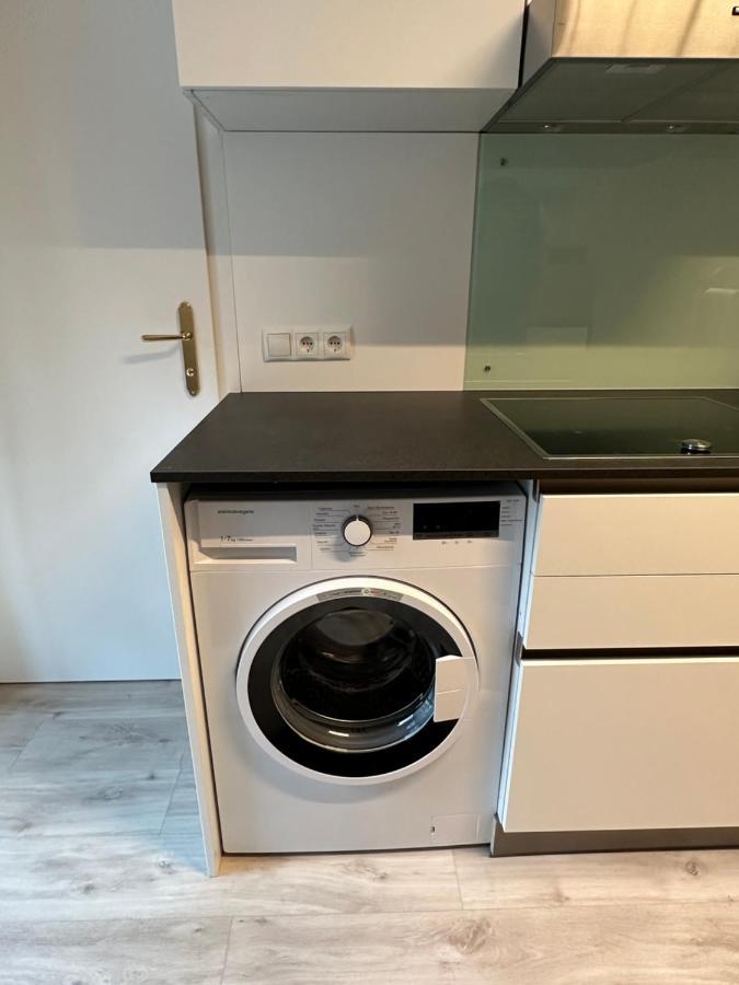 Artliving Apartment-Top 3 Self Check-In Graz Esterno foto